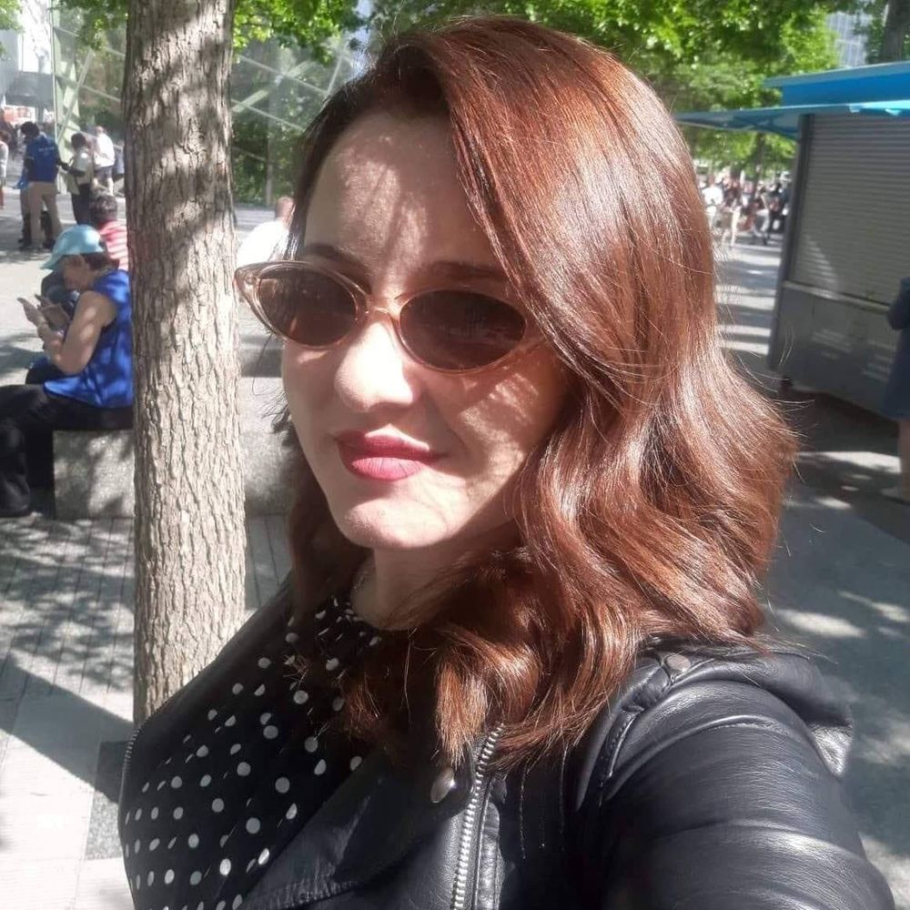 Meet your Posher, Ana